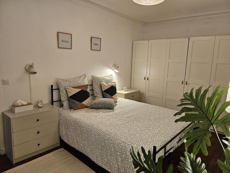 Charmant Nice Appartement 5 Personnes People Max Paris Exterior photo